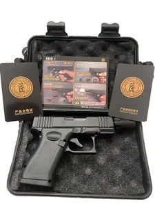 Pistol Shaped Gun Lighter METAL Fine Quality W/ Case & Barrel Attachment Black - Picture 1 of 2