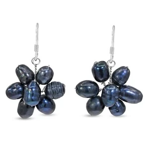 Divertenti orecchini in argento con fiore di perle nere acqua dolce .925 - Foto 1 di 6