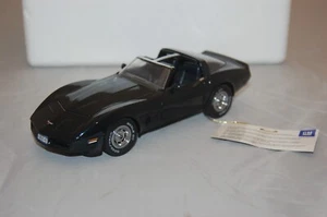 Franklin Mint 1981 Chevrolet Corvette in Box Scala 1:24 513 di 750 Modelli Mint - Foto 1 di 19
