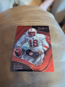 2022 Panini Select Draft Field Level Red Lazer Prizm #171 Russell Wilson Broncos - Picture 1 of 2