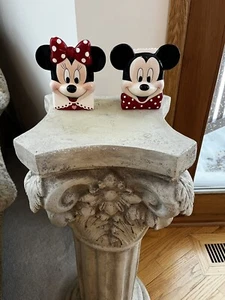 Jarrones de colección con cabezas de Mickey y Minnie Mouse de Disney Enseco cerámica Mickey & Company - Imagen 1 de 9