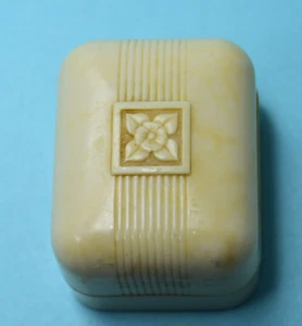 Vintage Art Deco Bakelite Cream Jewelry Display Box - Picture 1 of 8