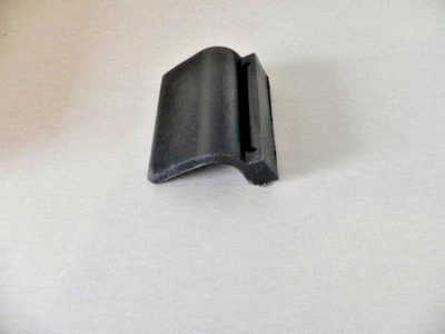 Fits Honda CB350 CL350 Rear Fender Rubber Damper Buffer New 80103-286-020 - Image 1 of 2