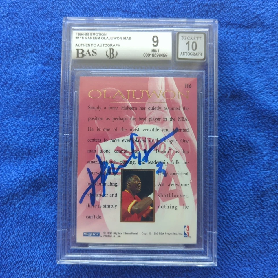 AUTOGRAPH HAKEEM OLAJUWON 1994 SKYBOX MASTERS #116 BAS 9 CARD, GEM MENT 10 AUTO  - Image 1 of 4