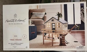 Herz & Hand mit Magnolie Holzspielzeug Baumhaus Spielhaus - Bild 1 von 2