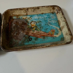 Vintage Donald Duck Tin Tray Lot of 2 Metal Serving Tray Collectible - Picture 1 of 4