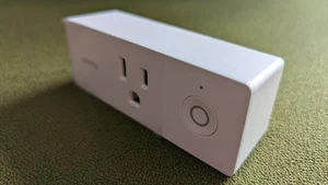 NEW Wemo Mini Wi-Fi Smart Plug - Alexa & Google Assistant White F7C063 - Picture 1 of 4