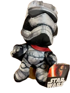 Star Wars the force awakens 18cms captain phasma soft toy - NEW - Picture 1 of 1