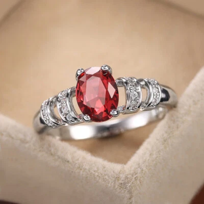 Anillo de compromiso de moda para mujer Simplicity circonita cúbica relleno de oro blanco talla 6-10 Foto 1 de 4