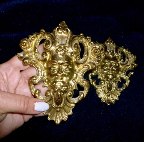 PAIR OF FRENCH GILDED BRONZE/BRASS PEDIMENTS DECORS MOUNTS MALE FACE 14 x 11 cm Cover