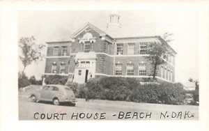 Postal de colección LP13 Beach North Dakota Court House RPPC - Imagen 1 de 2