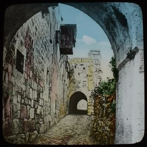 Diapositiva Linterna Mágica LA VIA DOLOROSA C1891 FOTO ISRAELÍ JERUSALÉN ANTIGUA - Imagen 1 de 3