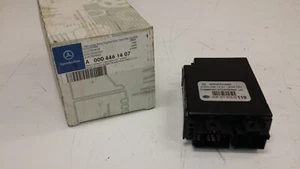 New Mercedes Flame Start System ECU A0004461407 - Picture 1 of 3