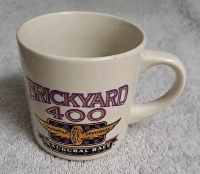 Taza de café de carrera inaugural vintage Brickyard 400 Copa 6 de agosto de 1994 Nascar Racing Foto 1 de 4