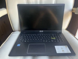 ASUS VivoBook E510MA 15.6" (64GB, Intel Celeron N4020, 1.1 GHz, 4GB RAM) Laptop - Picture 1 of 3