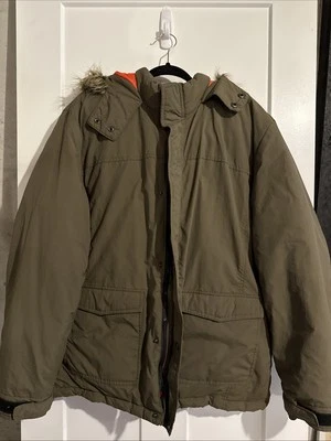 Casaco acolchoado American Rag masculino verde oliva inverno Parka com capuz GG - Imagem 1 de 3