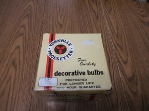 YORKVILLE DECORATIVE BULBS 25 WATT FLAME TIP FROSTED MEDIUM BASE 120 VOLT PS-104 - Picture 1 of 5