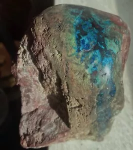 SHATTUCKIT CHRYSOKOLL CERULEAN BLAU GESCHLIFFEN OFFEN 1,99 PFUND - 904 GRAMM STÜCK - Bild 1 von 15