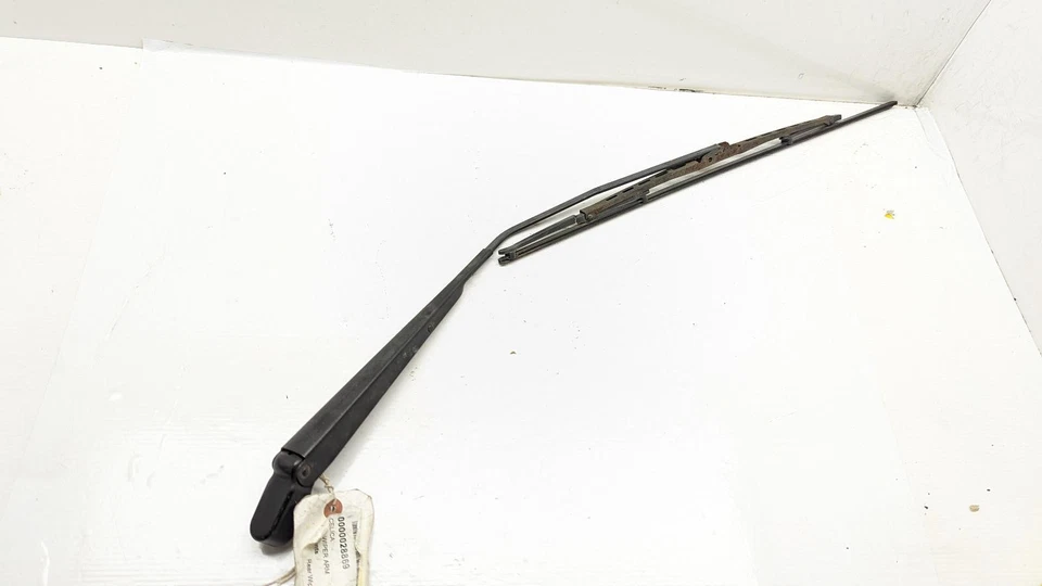 TOYOTA CELICA 1999 - 2006 REAR WIPER ARM 28869 - Image 1 of 4