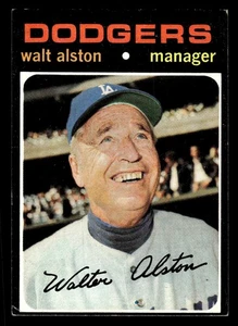 1971 Topps #567 Walt Alston - VG-VGEX *TedsCardShack* - Picture 1 of 2