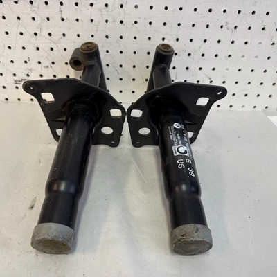 Juego de amortiguadores de impacto parachoques delantero serie 5 BMW E39 97-03 OEM Foto 1 de 4