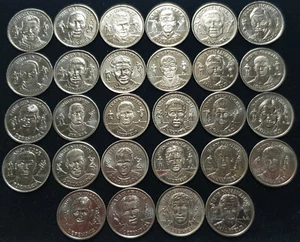 MDS 28 x MEDAILLEN ENGLISCHE FUSSBALL SPIELER "THE OFFICIAL ENGLAND SQUAD" - Bild 1 von 2