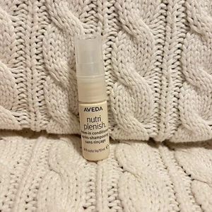 Acondicionador sin enjuague Aveda Nutriplenish 0,34 OZ 10 ml muestra de viaje todo tipo de cabello - Imagen 1 de 3