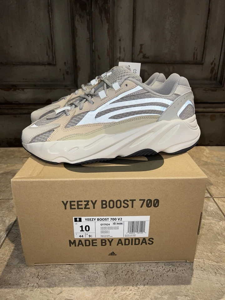 Adidas Yeezy Boost 700 V2 Crema Talla 10 EE. UU. | DS - Totalmente Nuevo Foto 1 de 4