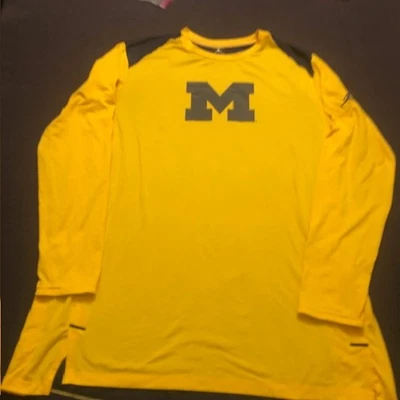 Michigan Wolverines Nike Jordan Dri Fit Performance Long Sleeve Shirt Sz Large - Image 1 of 4