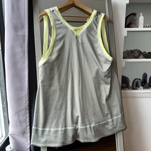 Free People Movement Kleid grau Mesh Walk It Out integrierte Shorts reflektierend S - Bild 1 von 12