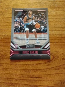 2019-20 Panini Chronicles - Playbook Darius Garland #195 Pink (RC) - Bild 1 von 2