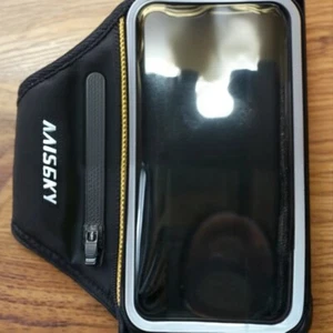 Brazalete deportivo universal para teléfono | NUEVO | Negro | Todos los tamaños de teléfono | Neopreno - Imagen 1 de 3