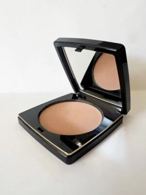 Bobbi Brown Basic Brown Powder  0.35oz/10g NWOB - Image 1 of 3