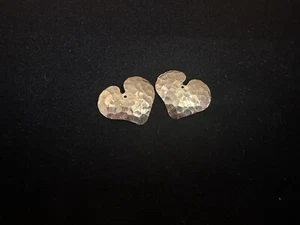 14 Karat Gold Ohrring Charm Vintage mit gehämmerter Textur 2,35 g - Bild 1 von 3