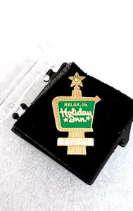 Holiday Inn Hotel Chain Brass Neon Sign 7 year Award Hat Lapel Pin NOS New 1990s - Picture 1 of 3