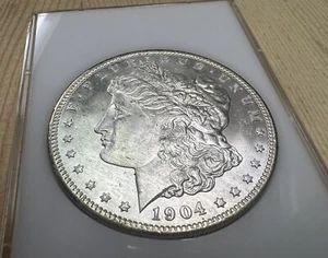 1904-O 90% SILVER MORGAN DOLLAR GREAT DATE! $1 US ANTIQUE BU++  COLLECTIBLE COIN - Picture 1 of 8