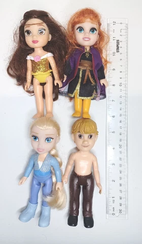 Disney Petite Dolls 6" Lot of 4 Cover