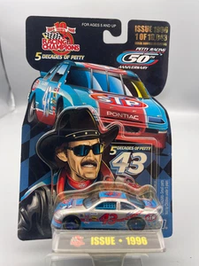 RACING CHAMPIONS RICHARD PETTY 5 DECADES OF PETTY 1990 PONTIAC DIECAST 1/64 CAR - Picture 1 of 2