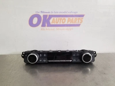 21 2021TOYOTA HIGHLANDERXLE FRONT TEMPERATURE AC HEAT CLIMATE CONTROL 559000E590 - Image 1 of 4