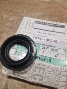 GENUINE NEW NISSAN JUKE QASHQAI MICRA GEARBOX DIFF OIL SEAL 3834200Q0C - Picture 1 of 2