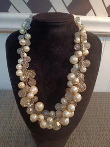 Vtg Classy Necklace Cluster of Pearls & Clear & Opaque Beads - Picture 1 of 4