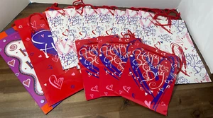 NWT 13 VINTAGE AMERICAN GREETINGS Hearts Day GIFT BAGS 3 Sizes - Picture 1 of 8