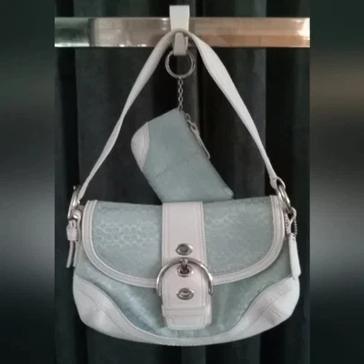 Coach Vintage F10926 Soho Azul Signature C Lona con Bolsa con Cremallera Foto 1 de 3