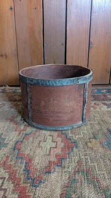 Best Antique Early Primitive Wood Grain Measure Bucket Original Red Paint 8.5" - Image 1 of 4