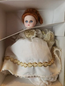 Madame Alexander elfenbeinfarbene viktorianische Dame Porzellanpuppe 27030 5 Zoll lesen - Bild 1 von 19