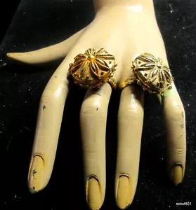 Lote 2 Anillos de Cóctel Vintage Años 60 Tono Dorado Ajustables Veneno Ornamentado - Imagen 1 de 12