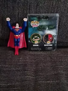 FUNKO POP PINS ARROW THE TV SERIES ARROW & DEATHSTROKE IN PACKAGE & Superman - Picture 1 of 1