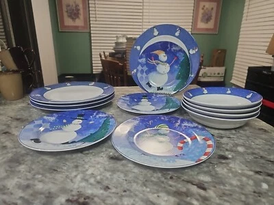 Sakura 12 Pc Lot Dinner Set Snow Pals  4 Dinner Plate 4 Salad Plate 4 Bowls EUC Foto 1 de 4