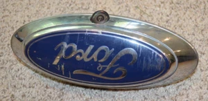 2009 2010 FORD F150 TAILGATE REVERSE BACK UP CAMERA EMBLEM USED LOOSE FACEPLATE - Picture 1 of 8