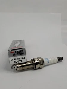 Spark Plug-Laser Iridium NGK 90074 fits 2012 Honda Pilot 3.5L-V6 - Foto 1 di 2